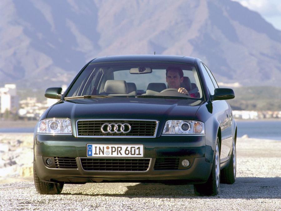  Audi A6 1.9 TDI Sedan (4B, C5) 2001 года  (фото 3 из 8)